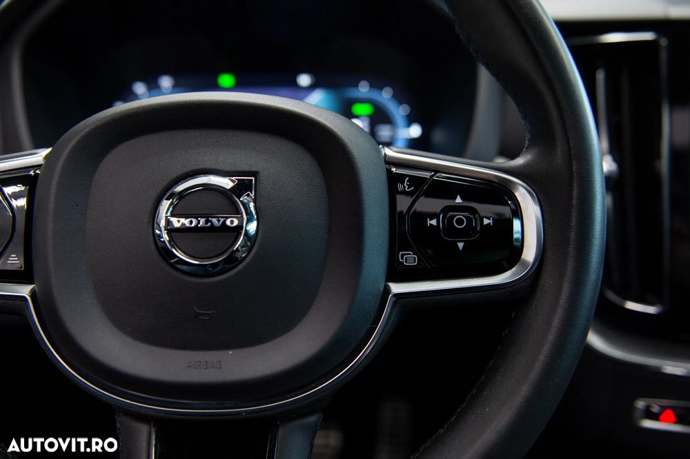 Volvo XC 60 T8 Twin Engine AWD Inscription - 20