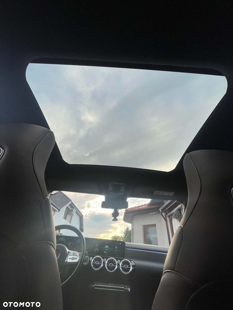 Mercedes-Benz CLA - 20