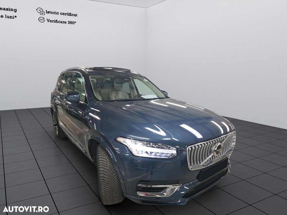 Volvo XC 90 T8 AWD Plug-in Hybrid Ultra Bright - 3
