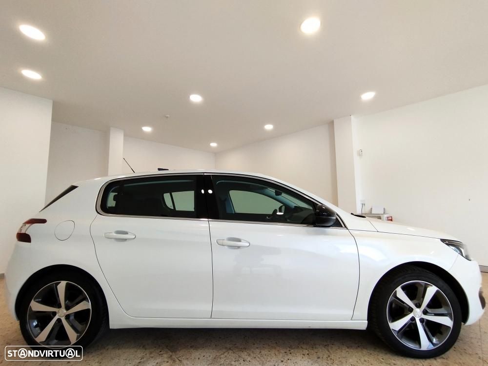 Peugeot 308 - 18