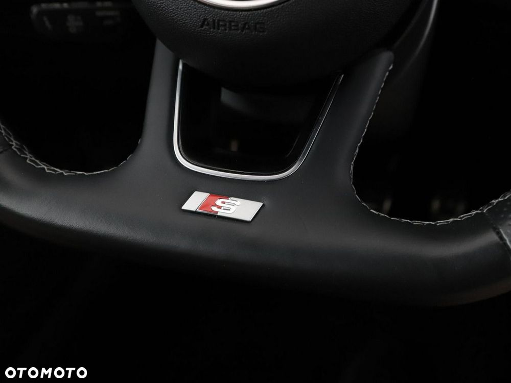 Audi A3 Sportback 45 TFSIe S tronic S line - 37