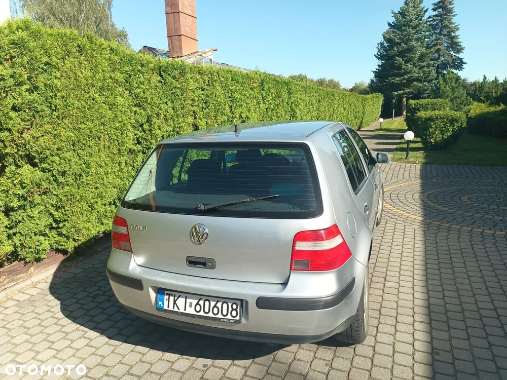 Volkswagen Golf 2002 photo 4