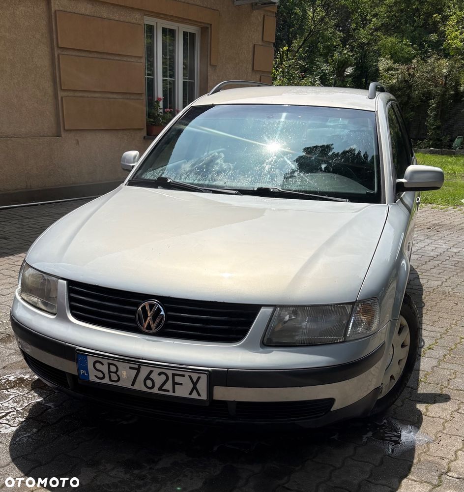 Volkswagen Passat 1.9 TDI - 1