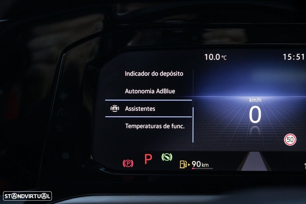 VW Golf Variant 2.0 TDi Life DSG - 48