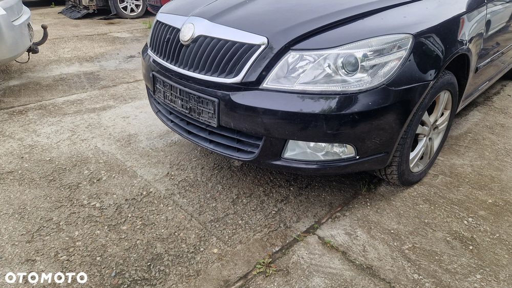 SKODA OCTAVIA II LIFT ZDERZAK PRZÓD 9910 - 3