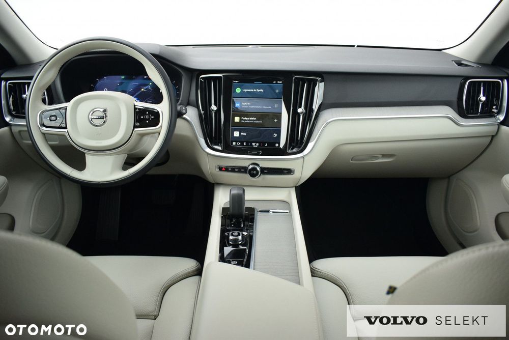 Volvo V60 - 12