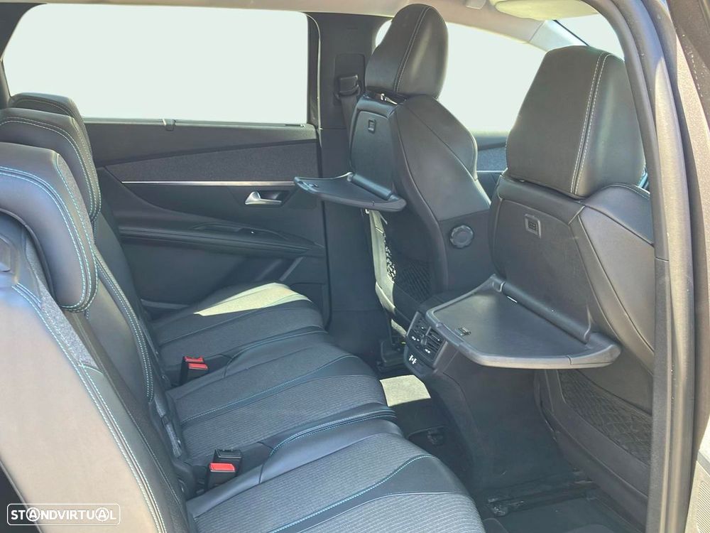 Peugeot 5008 1.5 BlueHDi Allure EAT8 - 18