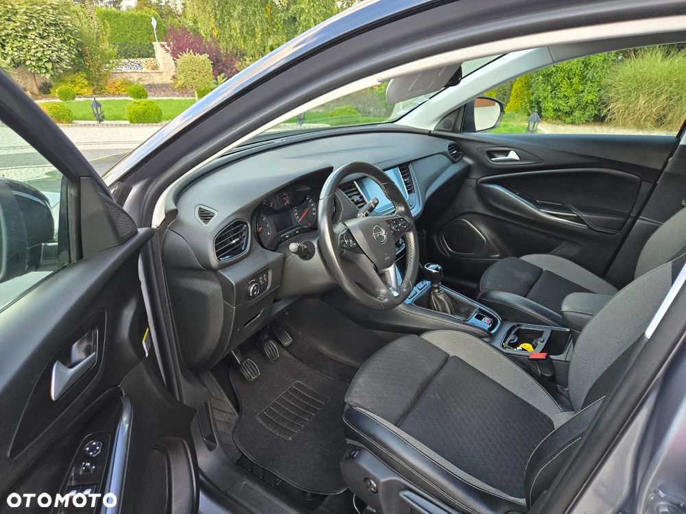 Opel Grandland X 1.2 T GPF Design Line S&S - 7