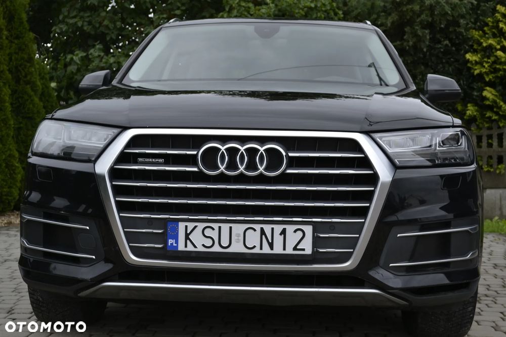 Audi Q7 - 7