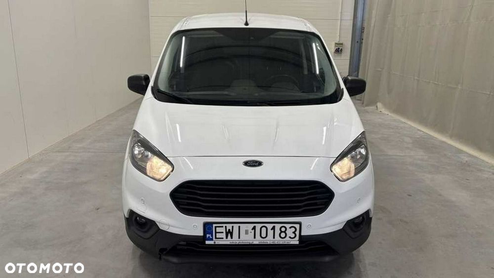 Ford Transit Courier - 2