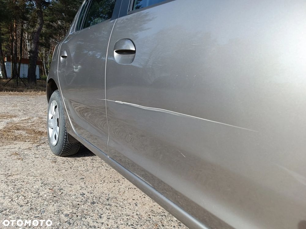 Dacia Sandero 1.2 16V SL Blackline - 16