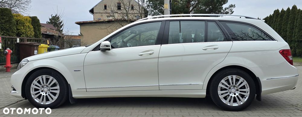 Mercedes-Benz Klasa C 250 CDI BlueEff Elegance 4-Matic - 11