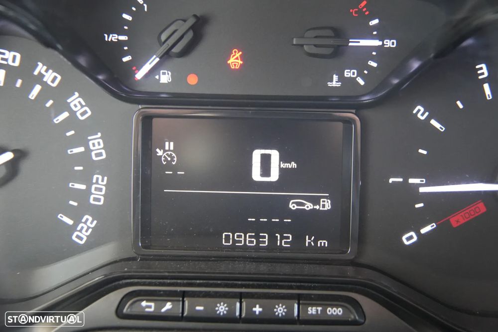 Citroën Berlingo Maxi Longa 1.5BlueHDI 102v 3Lugares - 14