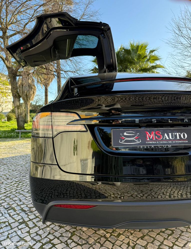 Tesla Model X Long Range AWD - 36