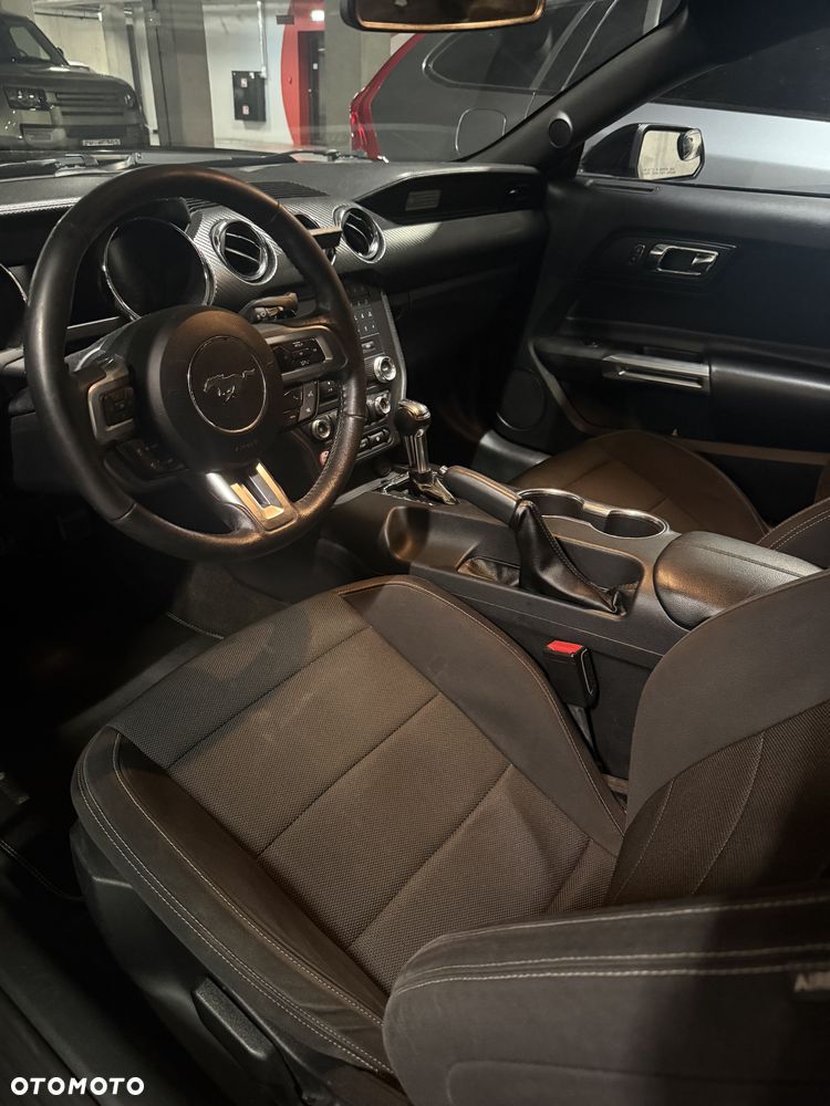 Ford Mustang 3.7 V6 - 11