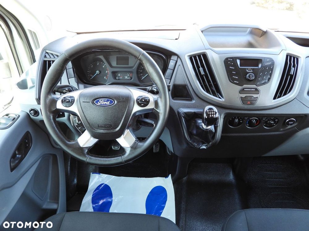 Ford TRANSIT WYWROTKA TROJSTRONNA PODWÓJNA KABINA DOKA 7 MIEJSC TEMPOMAT BLIŹNIACZE KOŁA KLIMATYZACJA  130KM - 33
