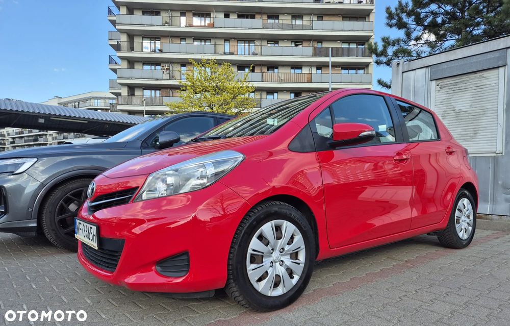 Toyota Yaris 1.33 Premium - 1