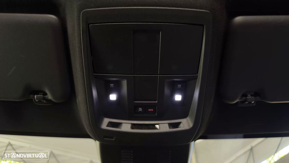 Peugeot E-5008 73 kWh Allure - 24