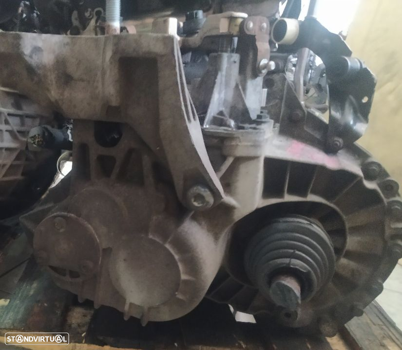 Motor Ford Transit 2.2TDCI 85cv P8FA  caixa 5 velocidades 6C1R 7002 AB - 5