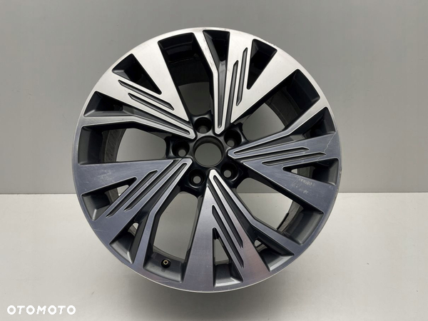 FELGA AUDI E-TRON Q4 89A 8J 19 ET45 89A601025C