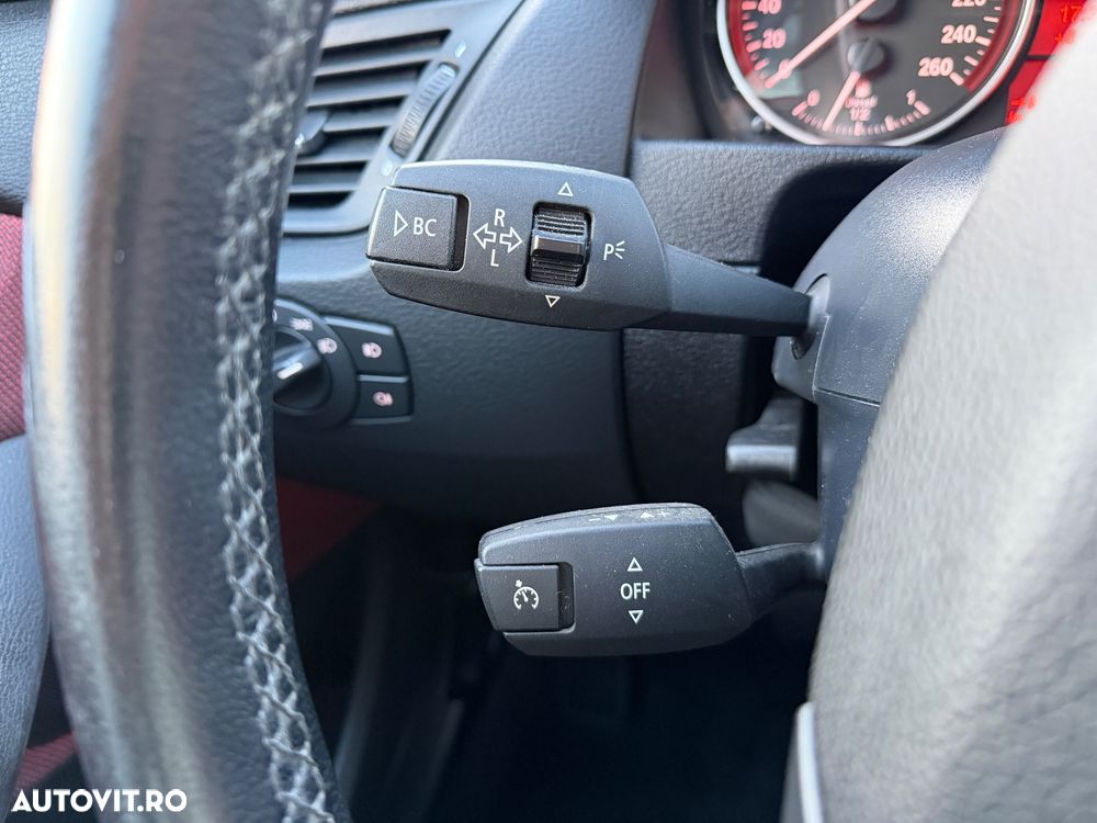 BMW X1 sDrive18d Aut. - 12