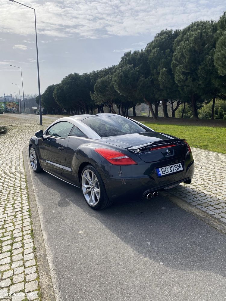 Peugeot RCZ - 4