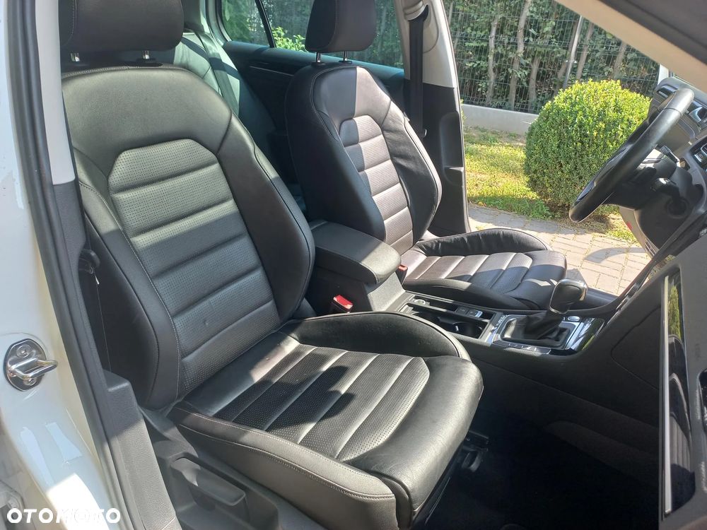 Volkswagen Golf 2.0 TDI SCR DSG Highline - 8