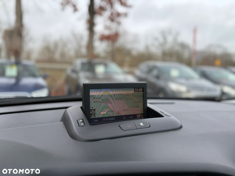 Peugeot 5008 2.0 HDi Business Line 7os - 30