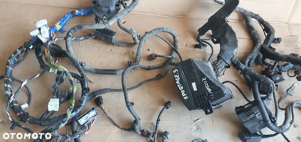 Instalacja wiązka silnika wtyczki wtyczka przewód kabel Kia Sportage III 1.7 CRDI - 11