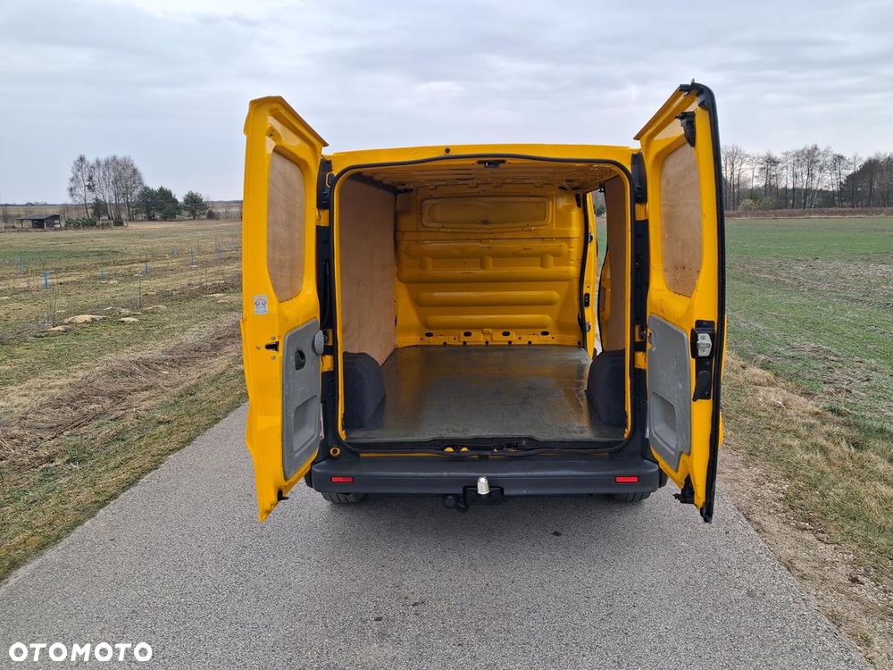Opel Vivaro - 22