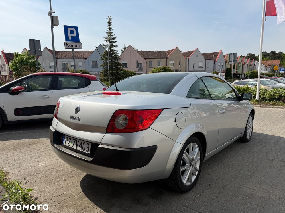 Renault Megane 1.9 dCi Privilege - 12