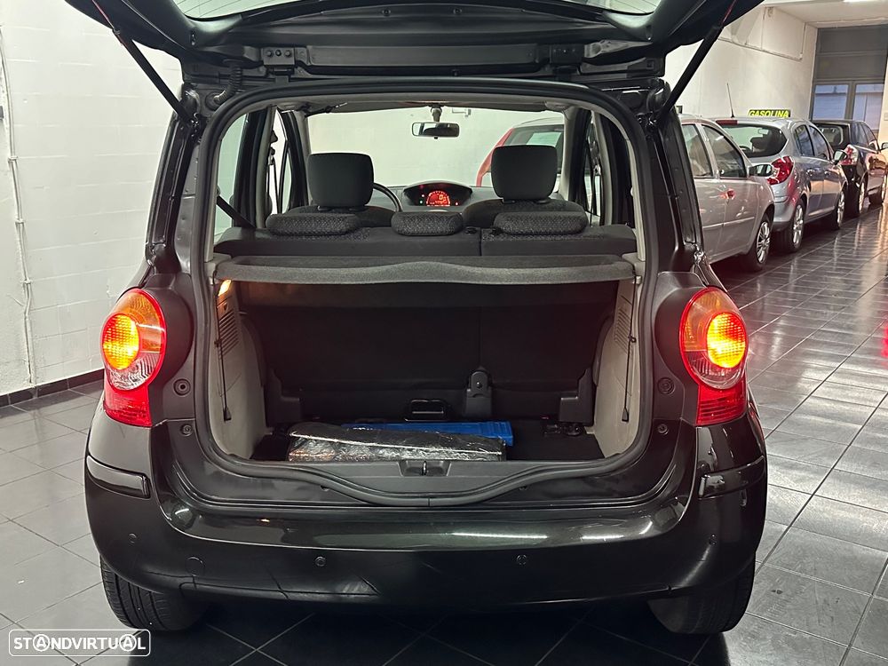 Renault Modus 1.2 16V Dynamique - 8
