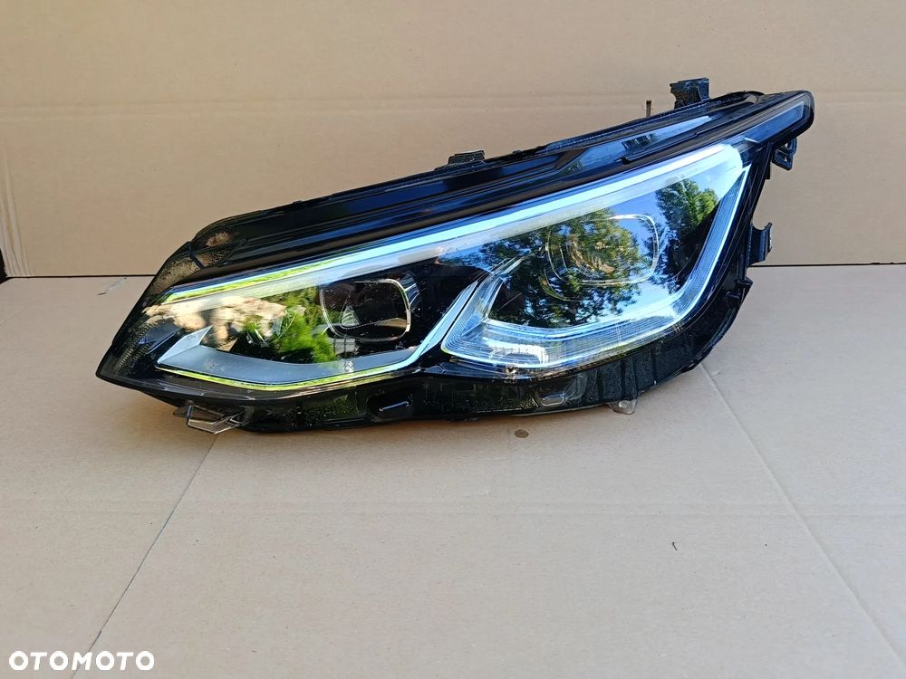 Full Led przedni lewy IQ.LIGHT VW Golf VIII 8 lampa lewa 5H1941035J reflektor - 1
