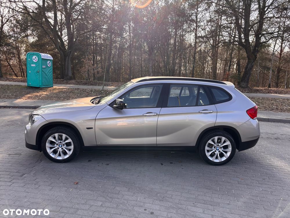 BMW X1 xDrive18d Sport Line - 4