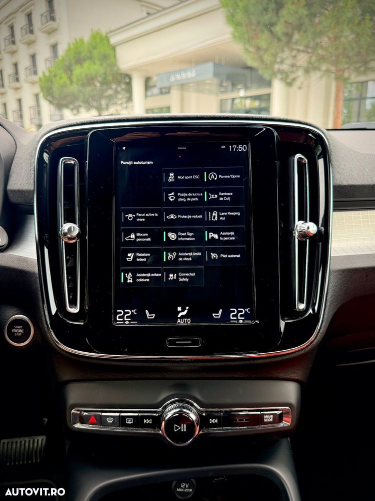 Volvo XC 40 T5 AWD Geartronic Momentum Pro - 8