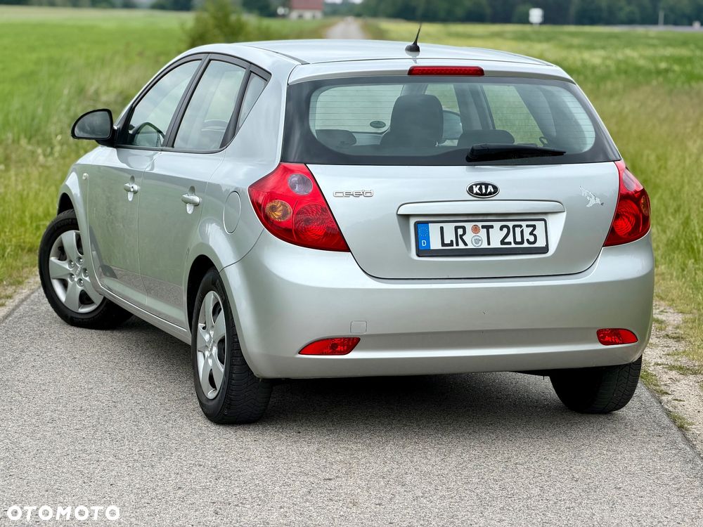 Kia Ceed 1.4 CVVT LX - 4