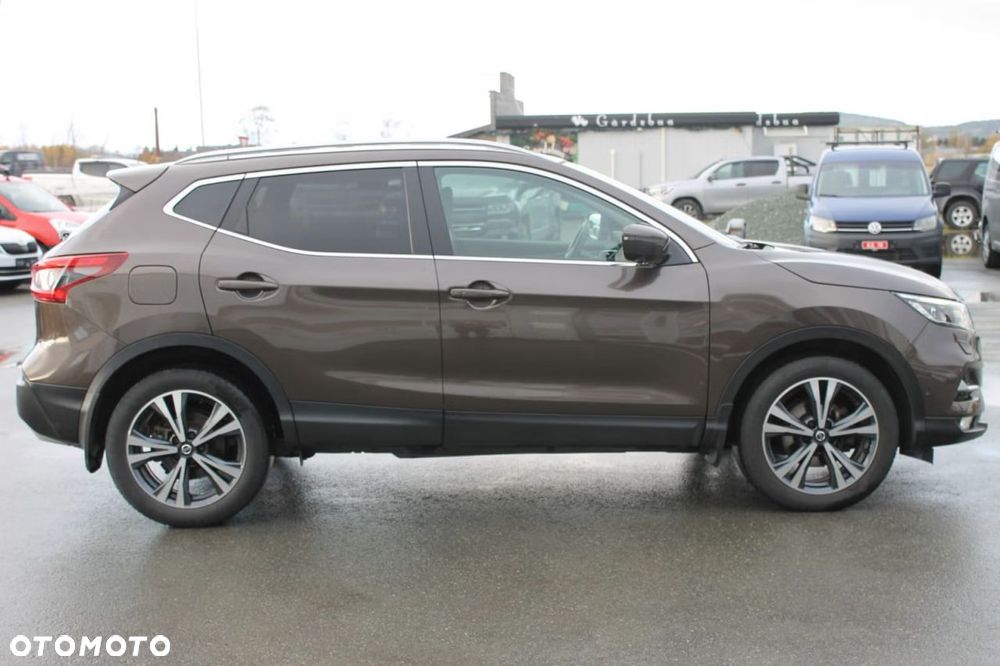 Nissan Qashqai 1.3 DIG-T DCT N-CONNECTA - 5