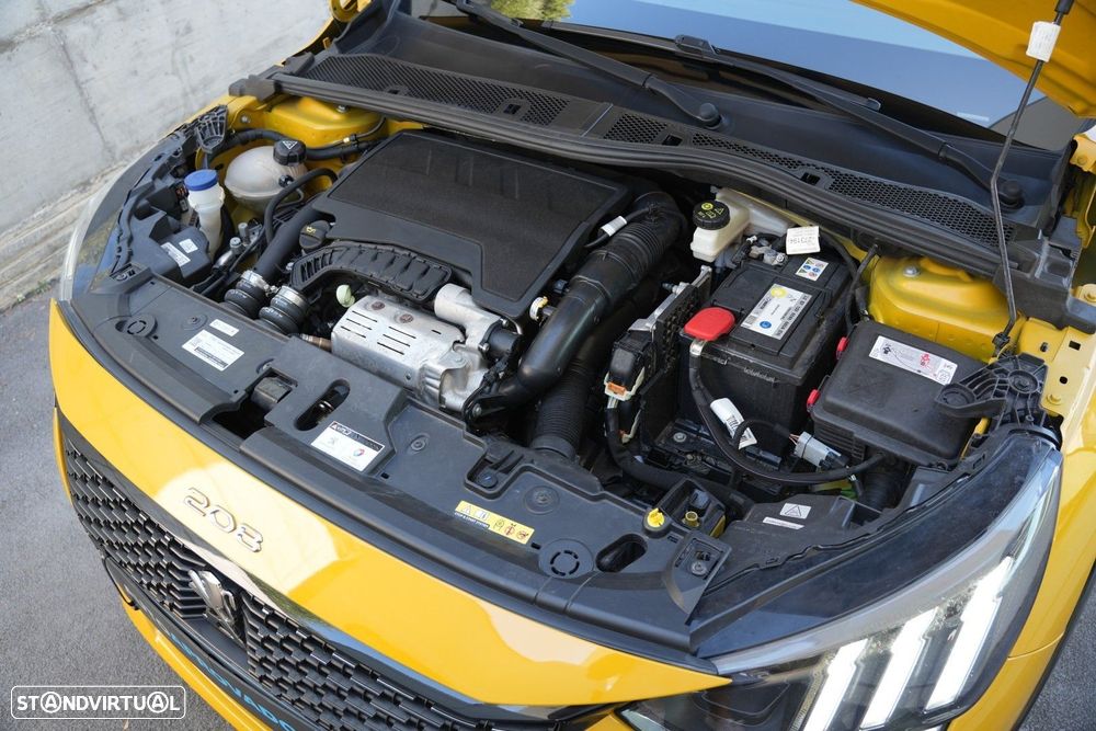 Peugeot 208 1.2 PureTech GT Line - 42