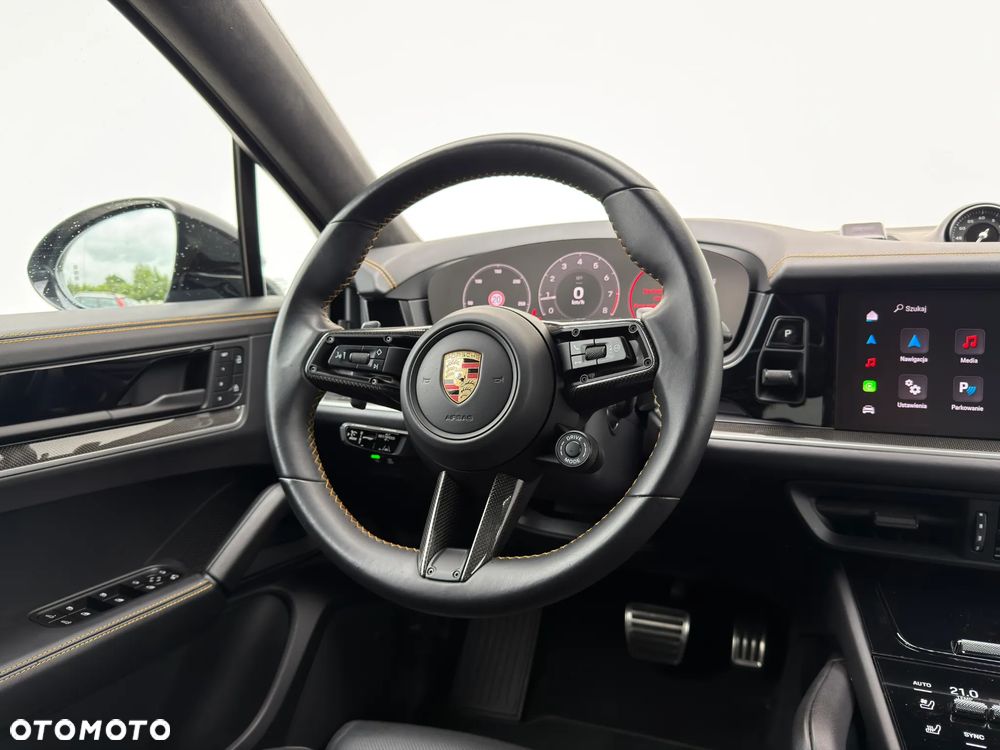 Porsche Cayenne - 14