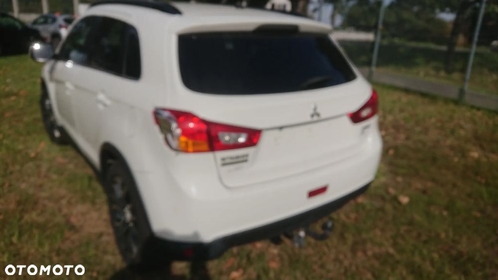 Mitsubishi ASX 1.6 DID Invite 4WD AS&G - 12