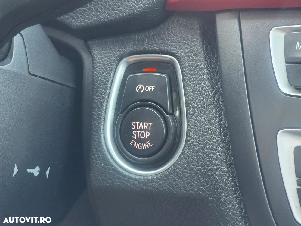 BMW Seria 3 320d Sport-Aut. Efficient Dynamics Edition - 28