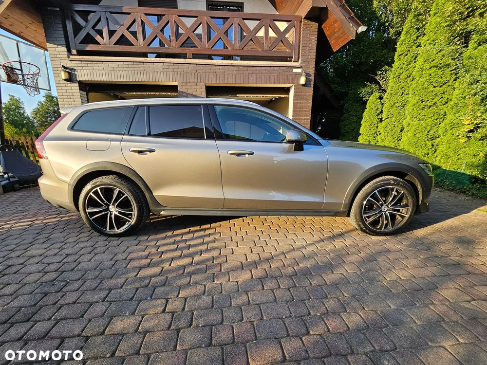 Volvo V60 Cross Country D4 AWD - 35