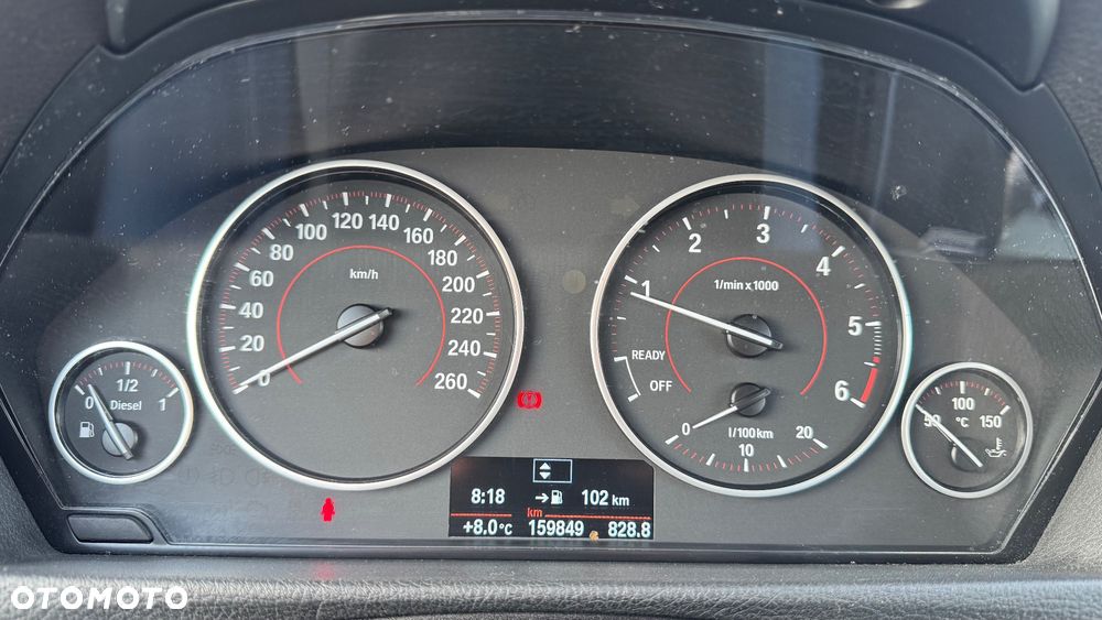 BMW Seria 3 318d DPF Edition Sport - 38