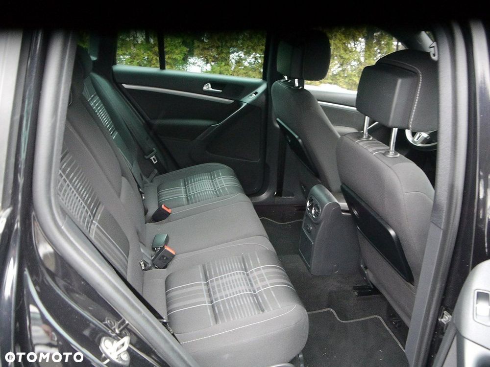 Volkswagen Tiguan 1.4 TSI BlueMotion Technology Lounge Sport & Style - 30