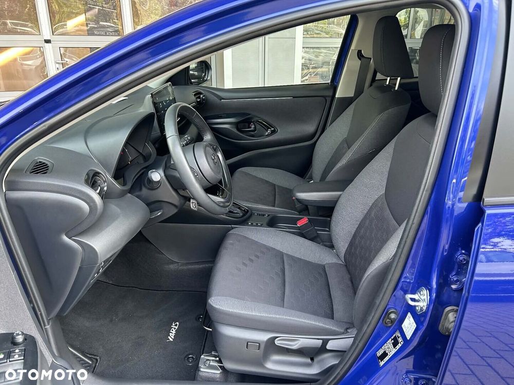 Toyota Yaris Hybrid 1.5 Style - 12