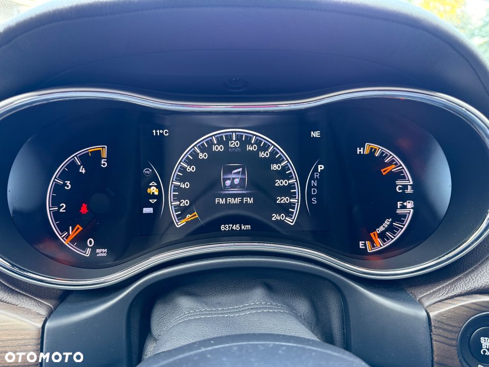 Jeep Grand Cherokee - 20
