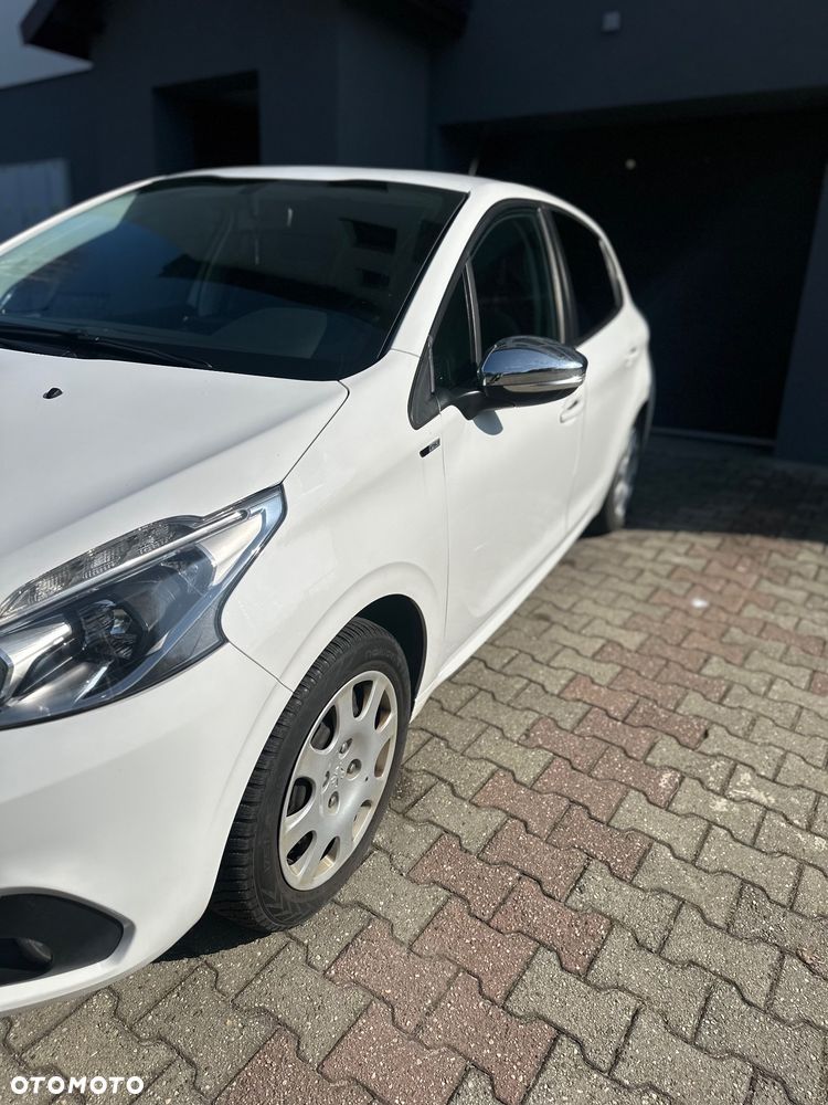 Peugeot 208 1.2 PureTech Active - 8