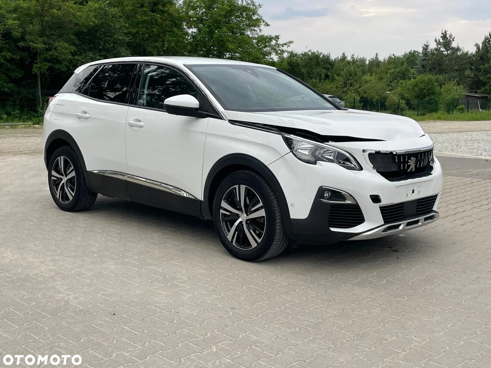 Peugeot 3008 PureTech 130 Stop & Start GPF EAT8 Allure Pack - 3