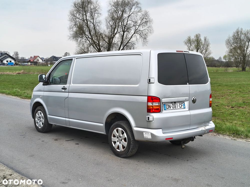 Volkswagen T5 Transporter - 5