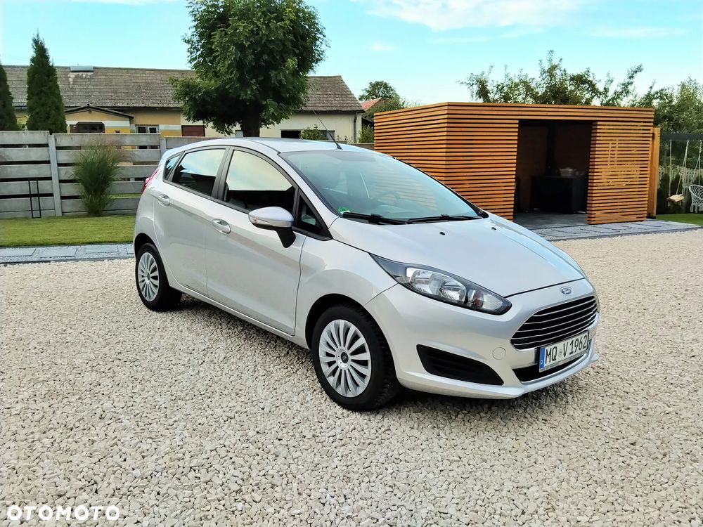 Ford Fiesta - 12